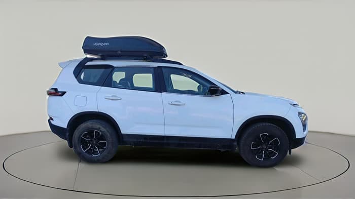 2022 Tata Safari XE, Diesel, Manual, 30,919 km, exterior