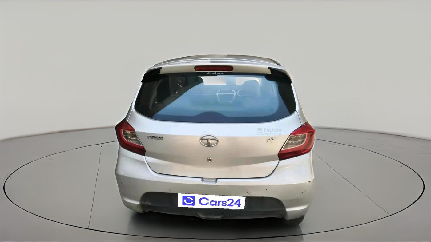 2016 Tata Tiago XT PETROL, Petrol, Manual, 69,100 km, exterior