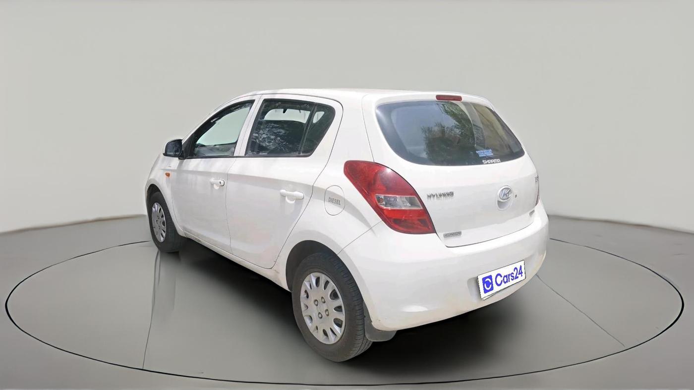 2012 Hyundai i20 MAGNA 1.4 CRDI, Diesel, Manual, 1,53,107 km, exterior
