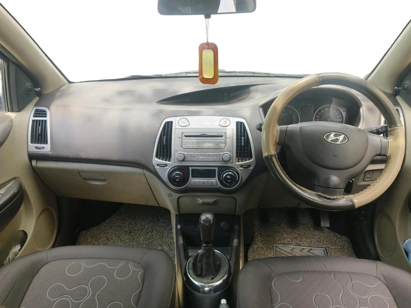2012 Hyundai i20 MAGNA 1.4 CRDI, Diesel, Manual, 1,53,107 km, interior