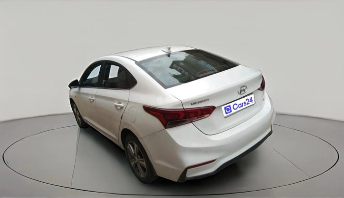 2017 Hyundai Verna 1.6 CRDI SX + AT, Diesel, Automatic, 93,975 km, exterior