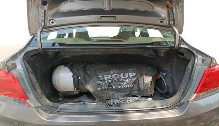 2014 Honda Amaze 1.2L I-VTEC S, CNG, Manual, 1,74,303 km, exterior