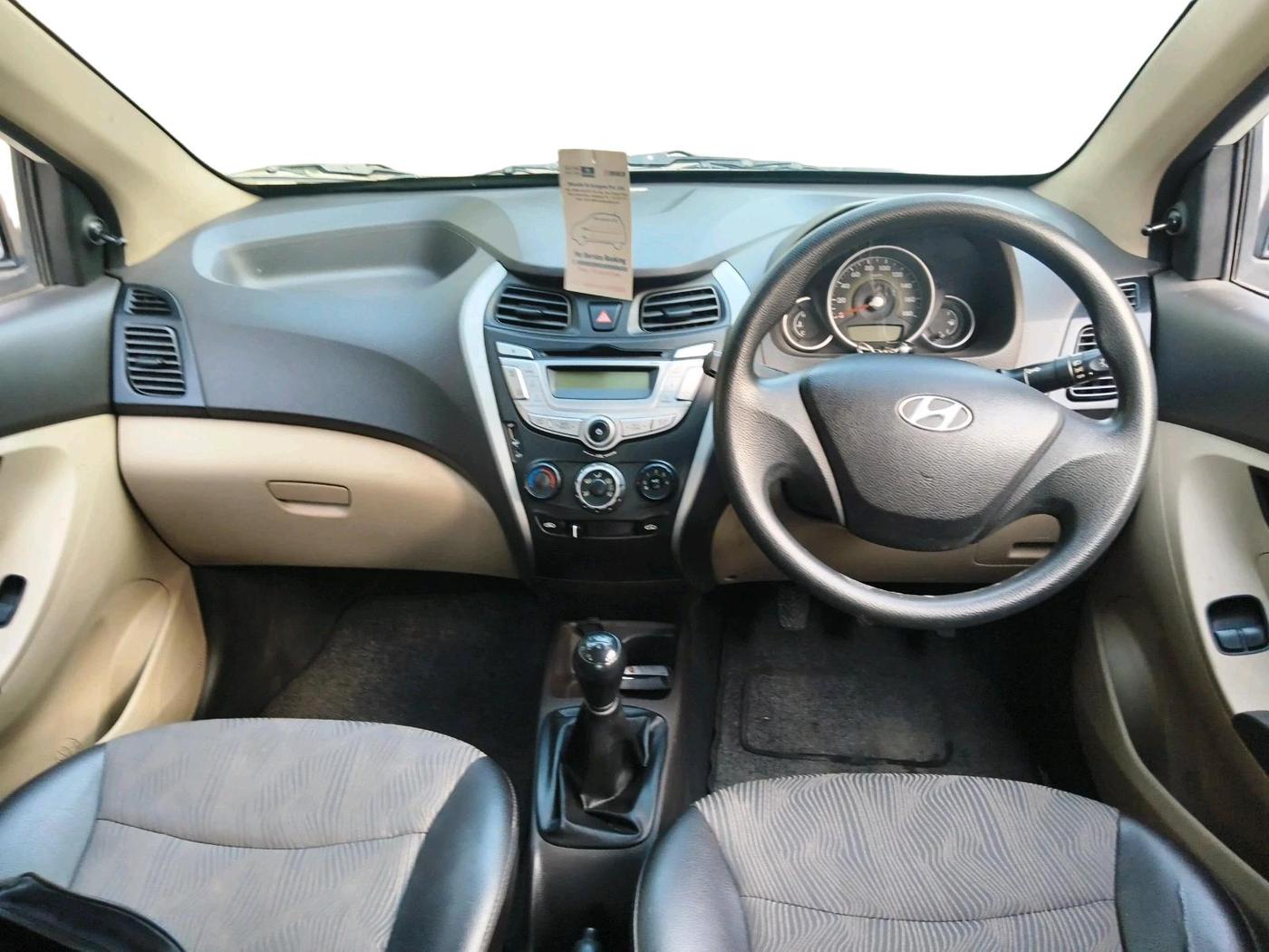 2012 Hyundai Eon MAGNA +, Petrol, Manual, 59,512 km, interior