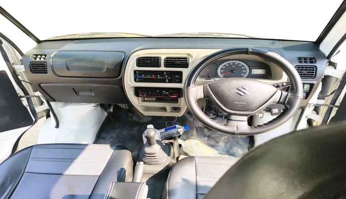 2022 Maruti Eeco 5 STR AC CNG (O), CNG, Manual, 52,800 km, interior