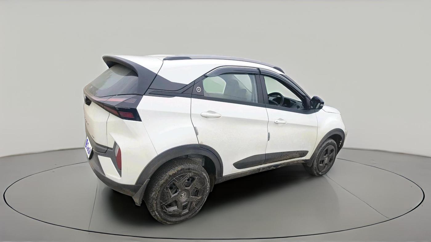 2026 Tata NEXON Pure Plus 1.2 iCNG 6MT, CNG, Manual, 954 km, exterior