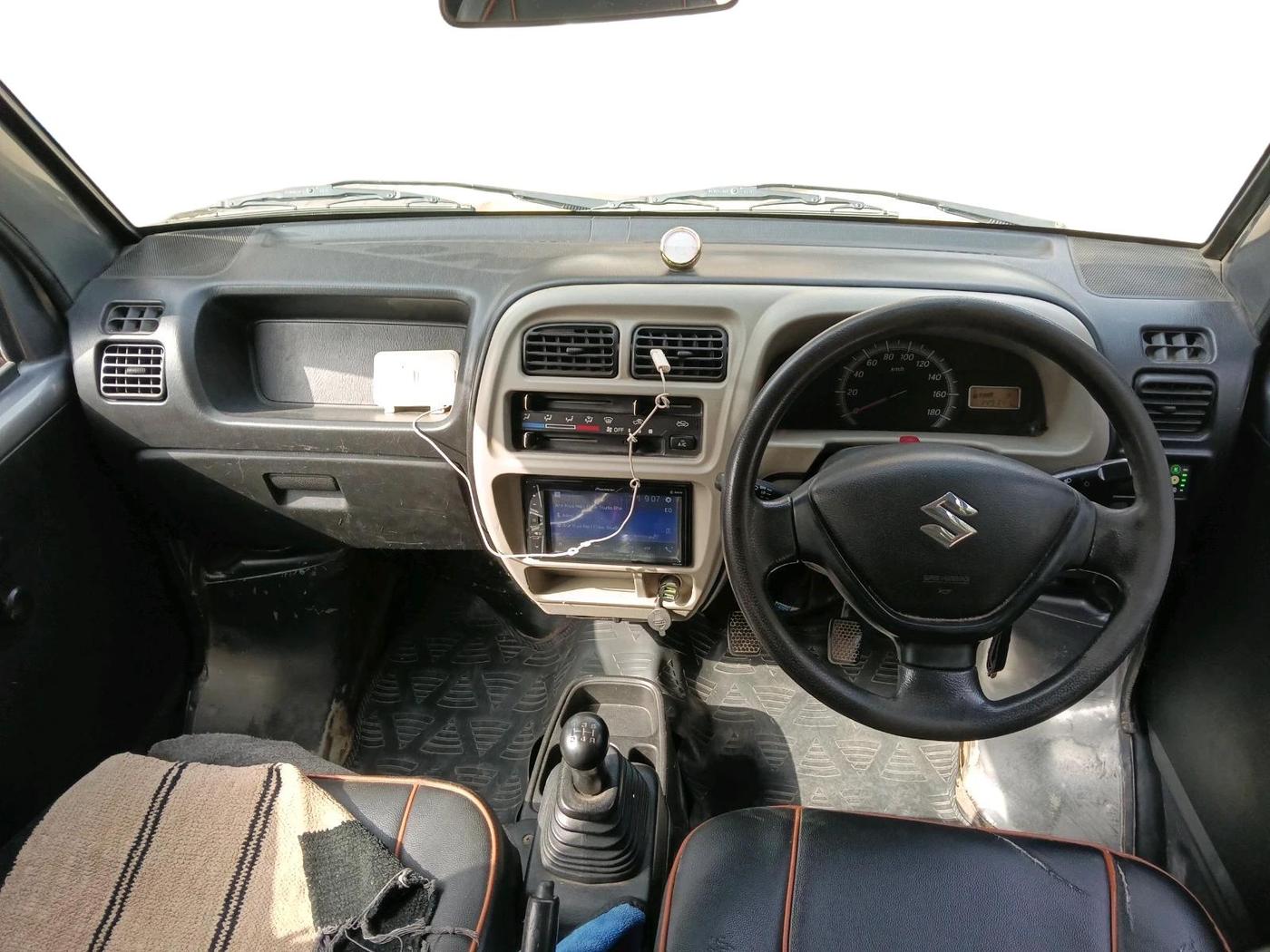 2019 Maruti Eeco 5 STR WITH A/C+HTR CNG, CNG, Manual, 1,49,341 km, interior