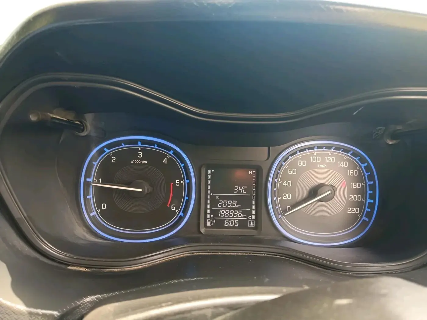 2016 Maruti Vitara Brezza ZDI PLUS, Diesel, Manual, 1,98,936 km, interior