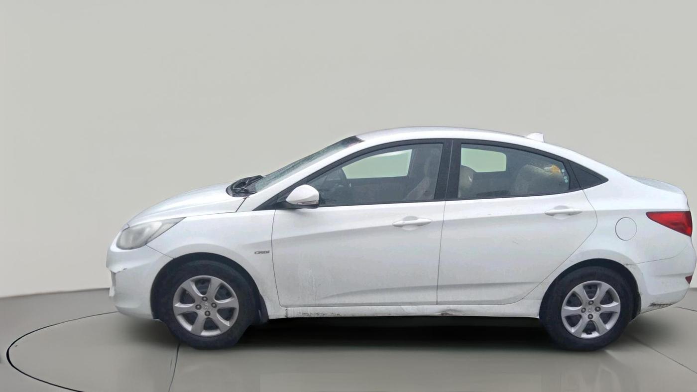 2013 Hyundai Verna FLUIDIC 1.6 CRDI EX, Diesel, Manual, 95,138 km, exterior