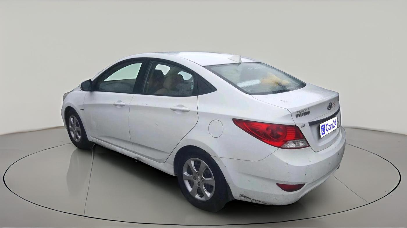 2013 Hyundai Verna FLUIDIC 1.6 CRDI EX, Diesel, Manual, 95,138 km, exterior