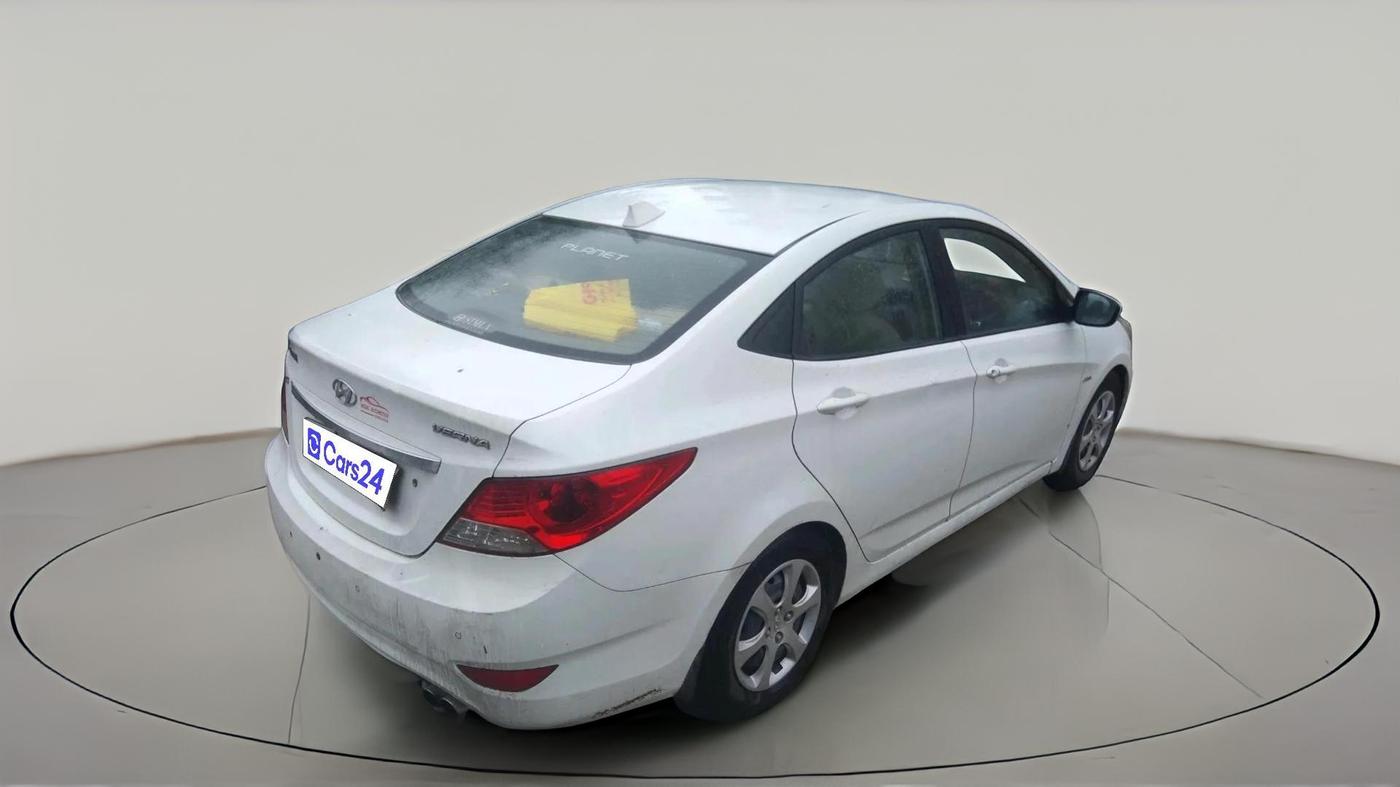 2013 Hyundai Verna FLUIDIC 1.6 CRDI EX, Diesel, Manual, 95,138 km, exterior