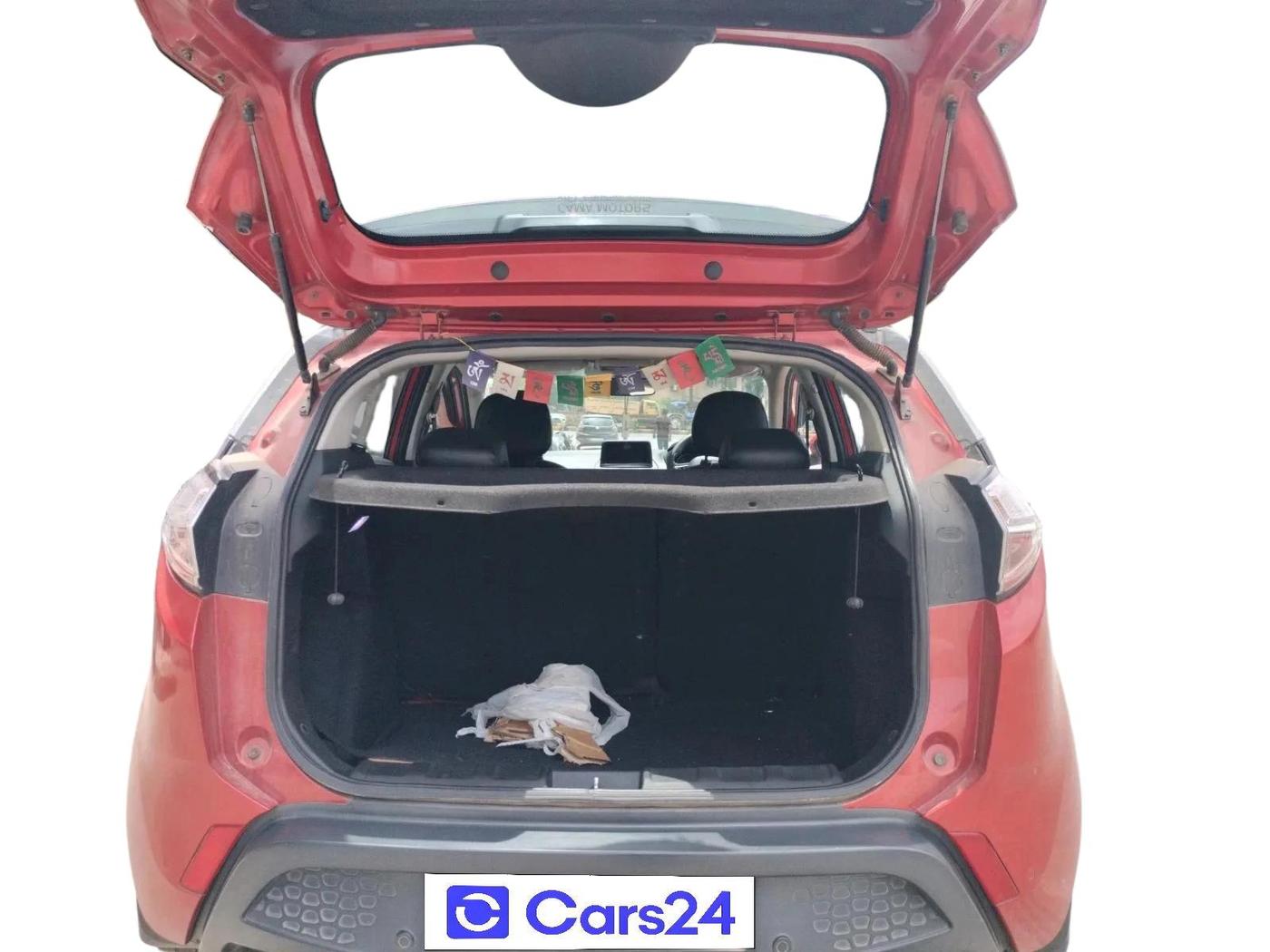 2017 Tata NEXON XZ PLUS DIESEL, Diesel, Manual, 1,07,599 km, exterior