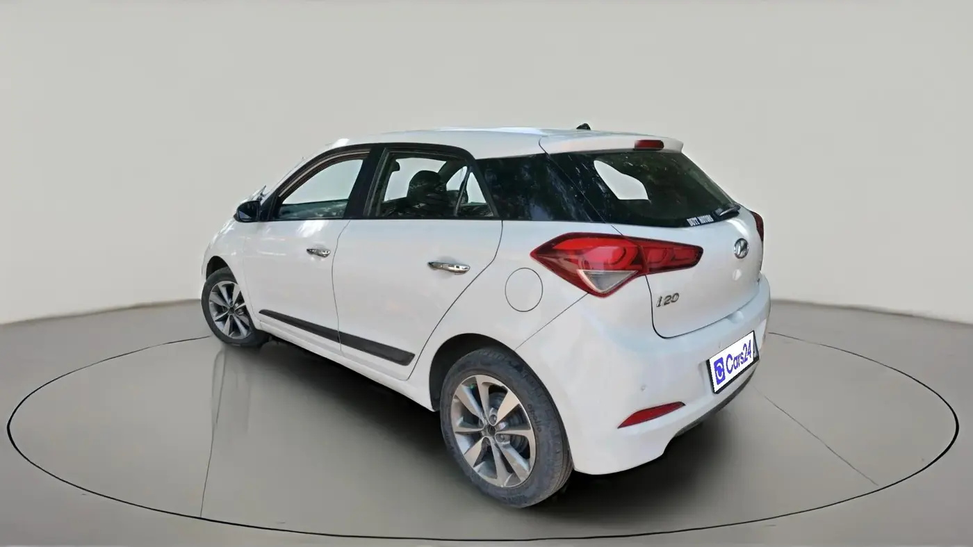 2016 Hyundai Elite i20 ASTA 1.2, Petrol, Manual, 1,59,360 km, exterior