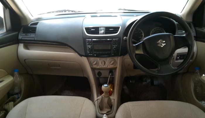 2016 Maruti Swift Dzire VXI, CNG, Manual, 1,10,617 km, interior