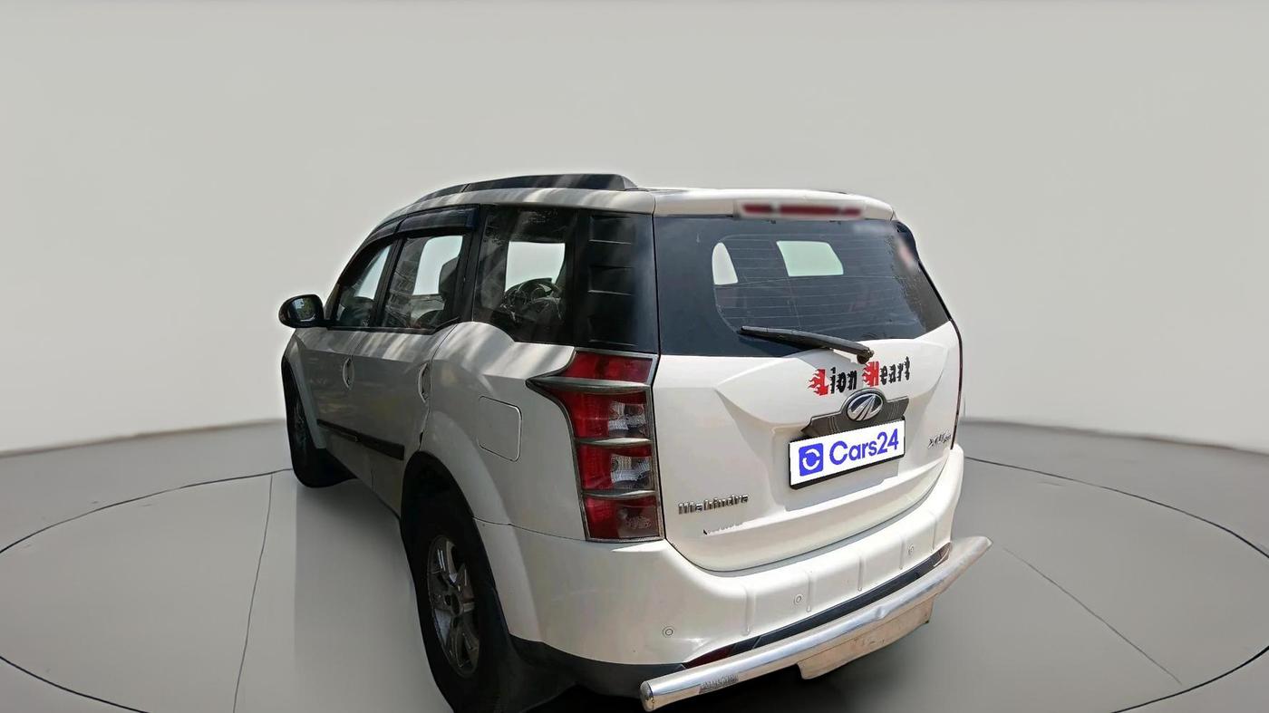 2012 Mahindra XUV500 W8, Diesel, Manual, 1,38,852 km, exterior