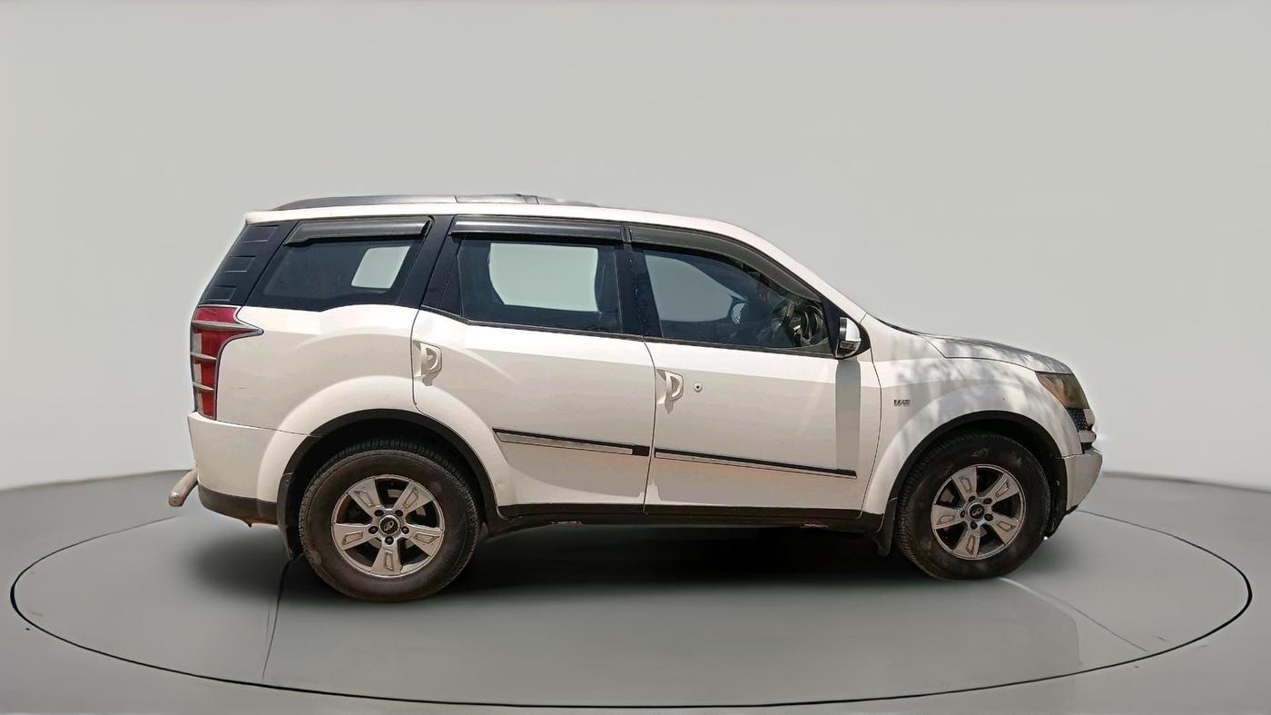 2012 Mahindra XUV500 W8, Diesel, Manual, 1,38,852 km, exterior