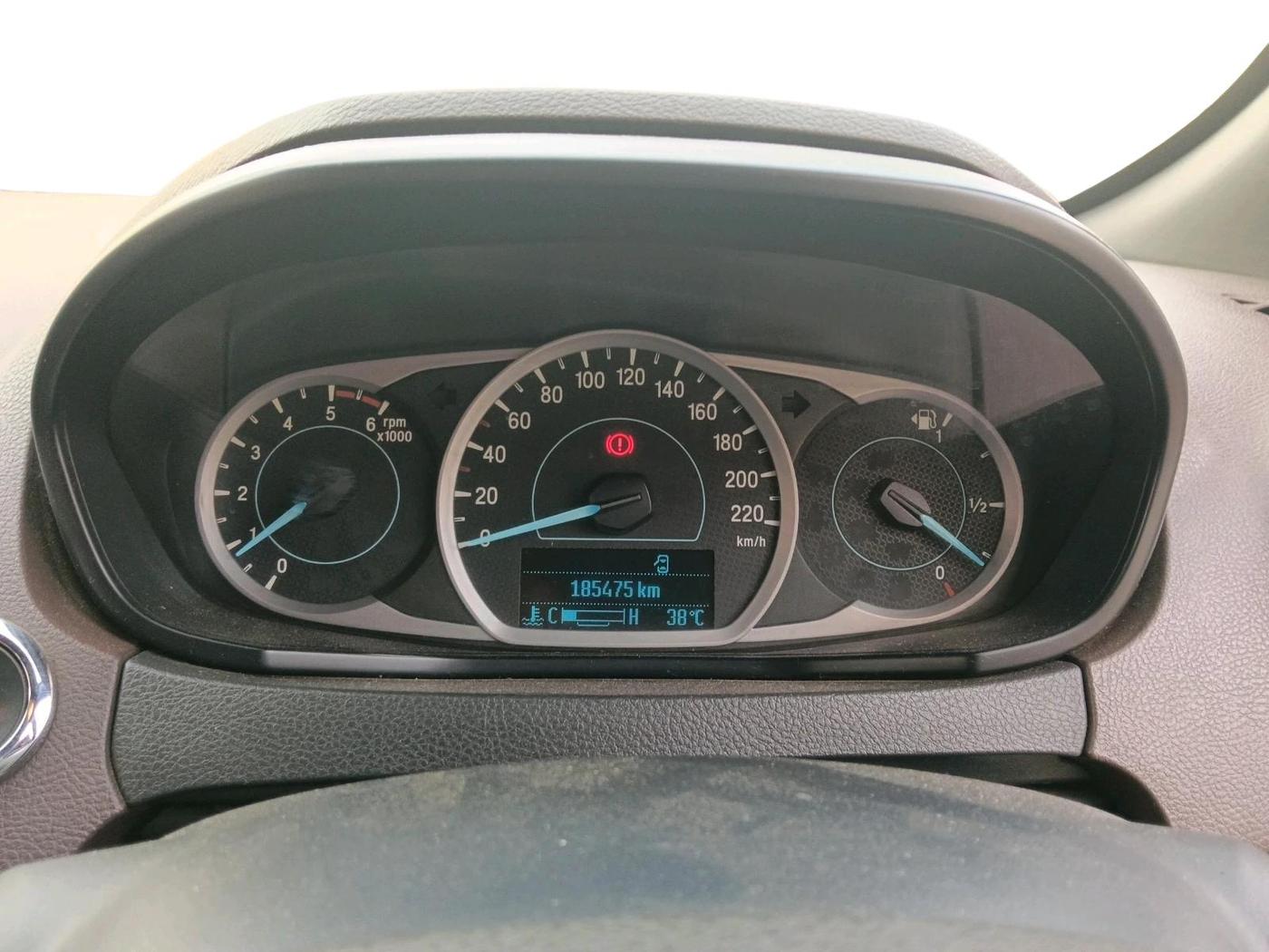 2019 Ford FREESTYLE TITANIUM 1.5 DIESEL, Diesel, Manual, 1,85,475 km, interior