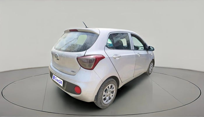 2017 Hyundai Grand i10 MAGNA U2 1.2 CRDI, Diesel, Manual, 1,35,912 km, exterior