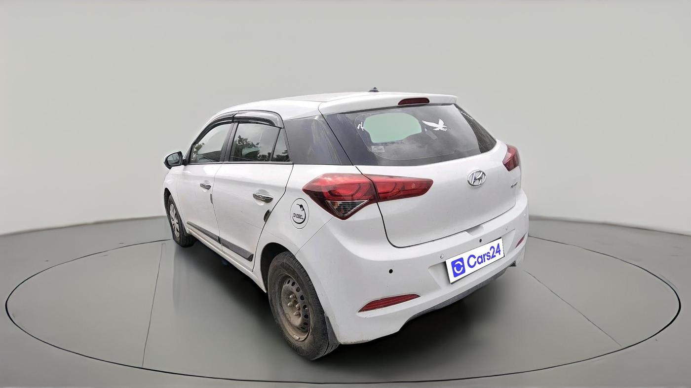 2017 Hyundai Elite i20 SPORTZ 1.4 CRDI, Diesel, Manual, 1,21,507 km, exterior