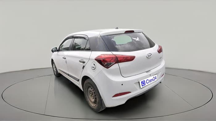 2017 Hyundai Elite i20 SPORTZ 1.4 CRDI, Diesel, Manual, 1,21,507 km, exterior