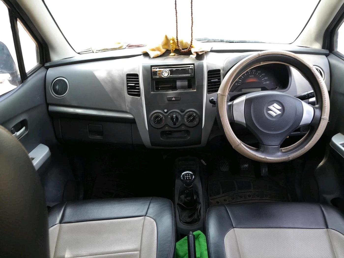 2011 Maruti Wagon R 1.0 LXI, Petrol, Manual, 54,955 km, interior