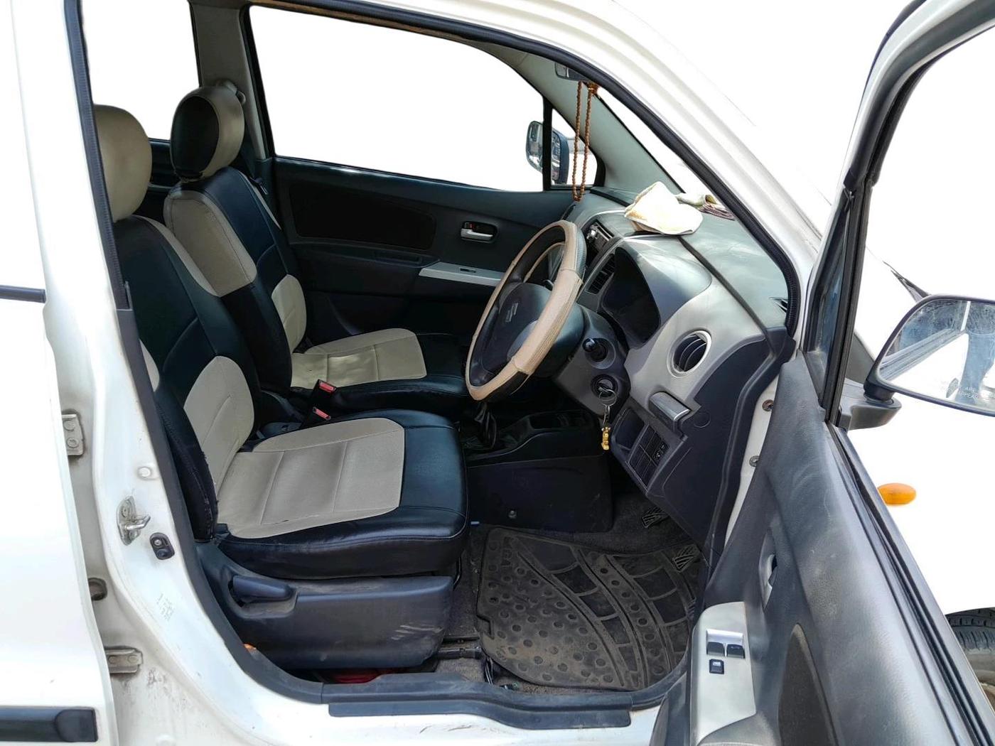 2011 Maruti Wagon R 1.0 LXI, Petrol, Manual, 54,955 km, interior