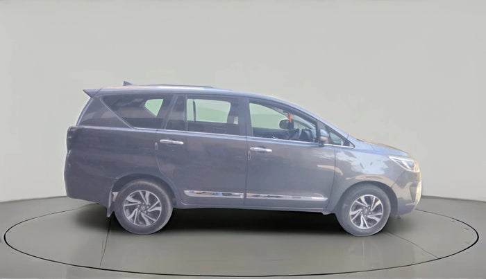 2021 Toyota Innova Crysta 2.4 VX 8 STR, Diesel, Manual, 1,19,000 km, exterior