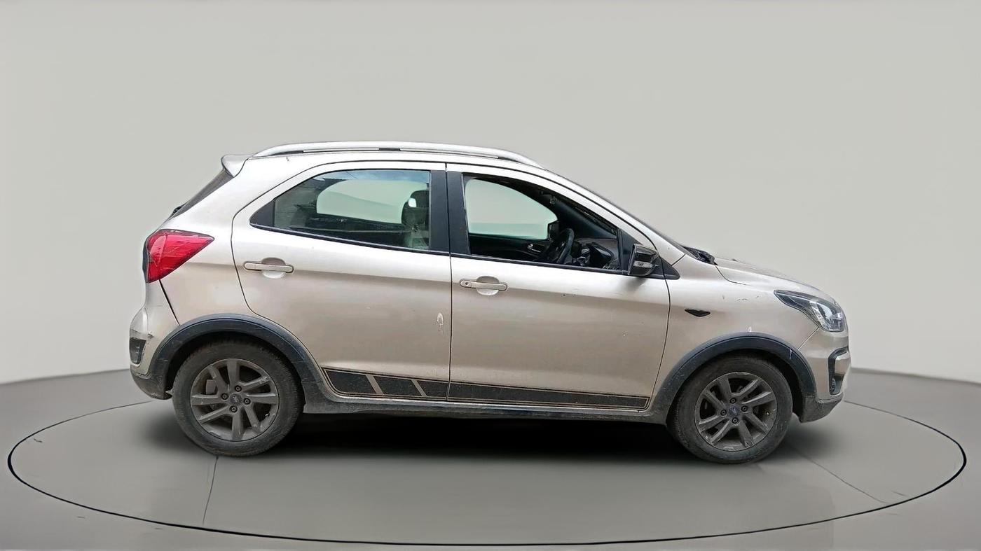 2018 Ford FREESTYLE TITANIUM 1.5 DIESEL, Diesel, Manual, 1,32,897 km, exterior