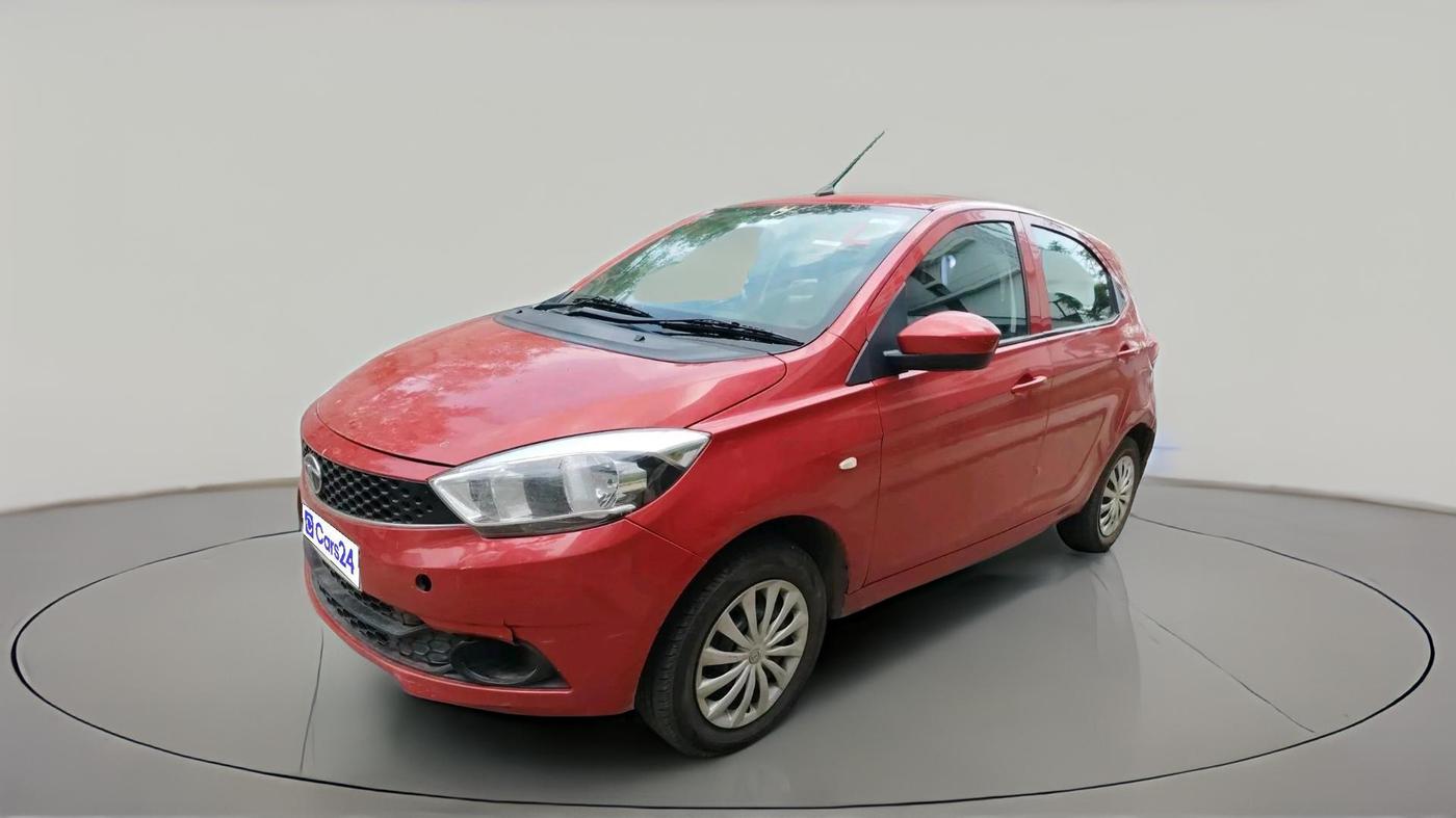 2017 Tata Tiago XTA PETROL, Petrol, Automatic, 77,563 km, exterior