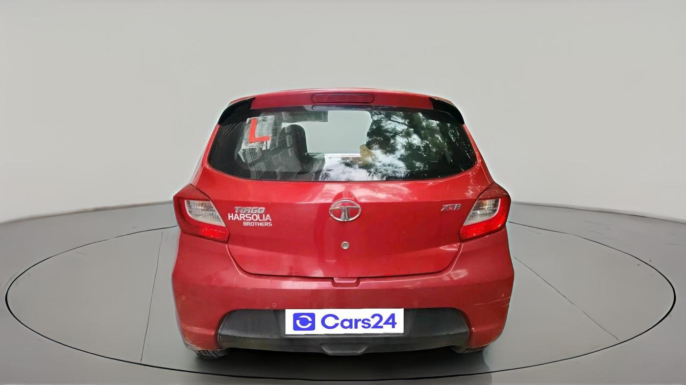 2017 Tata Tiago XTA PETROL, Petrol, Automatic, 77,563 km, exterior