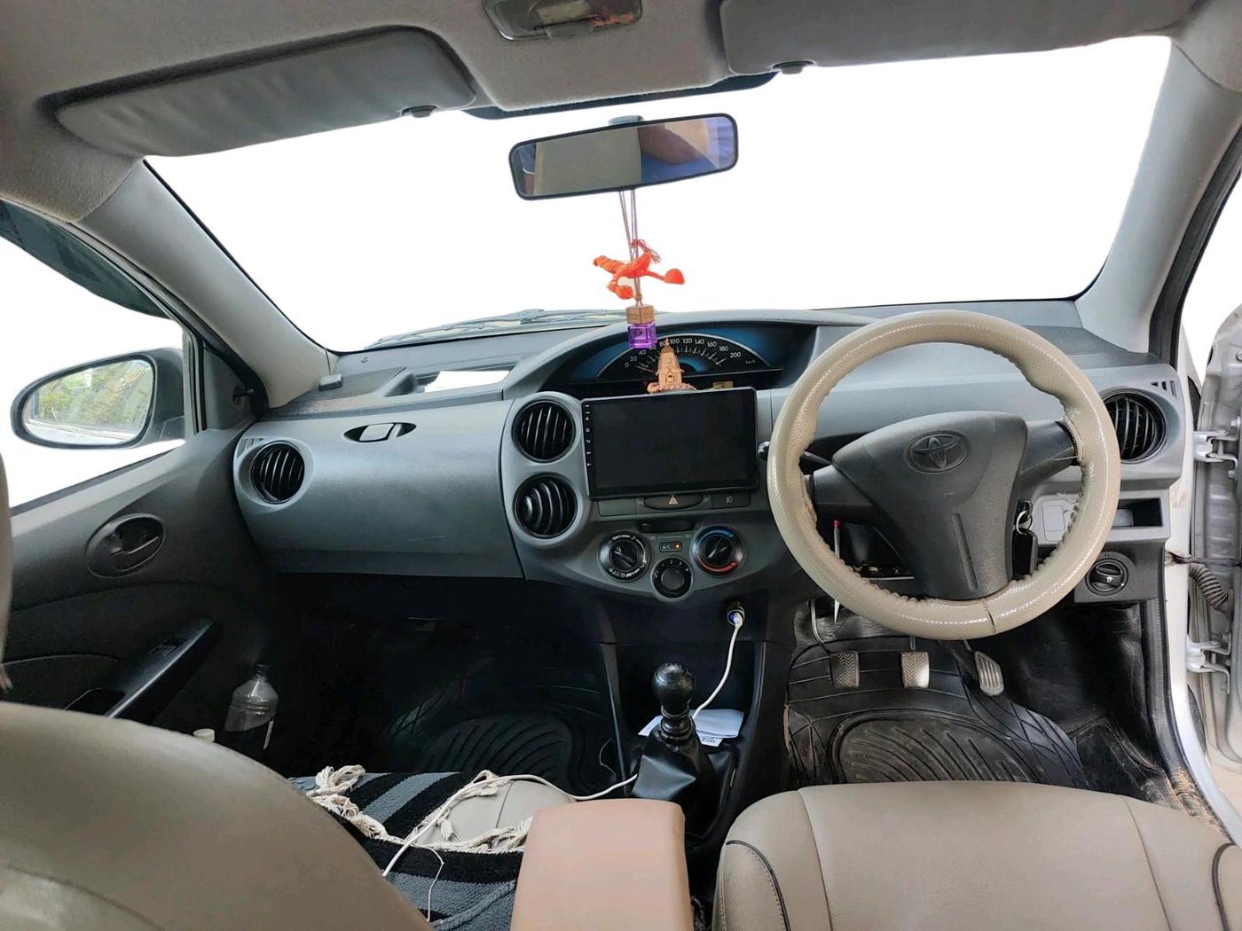 2013 Toyota Etios GD, Diesel, Manual, 1,61,264 km, interior