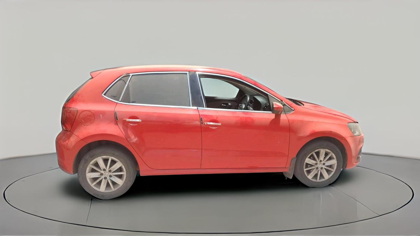 2015 Volkswagen Polo HIGHLINE1.5L, Diesel, Manual, 96,914 km, exterior