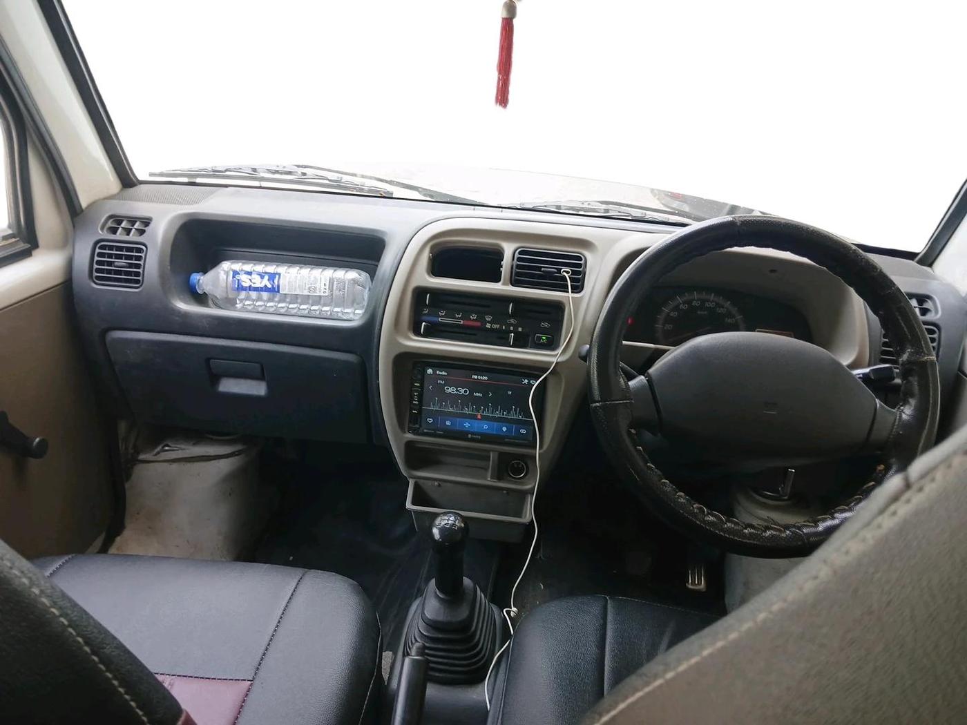 2013 Maruti Eeco 5 STR WITH A/C+HTR, Petrol, Manual, 1,11,495 km, interior