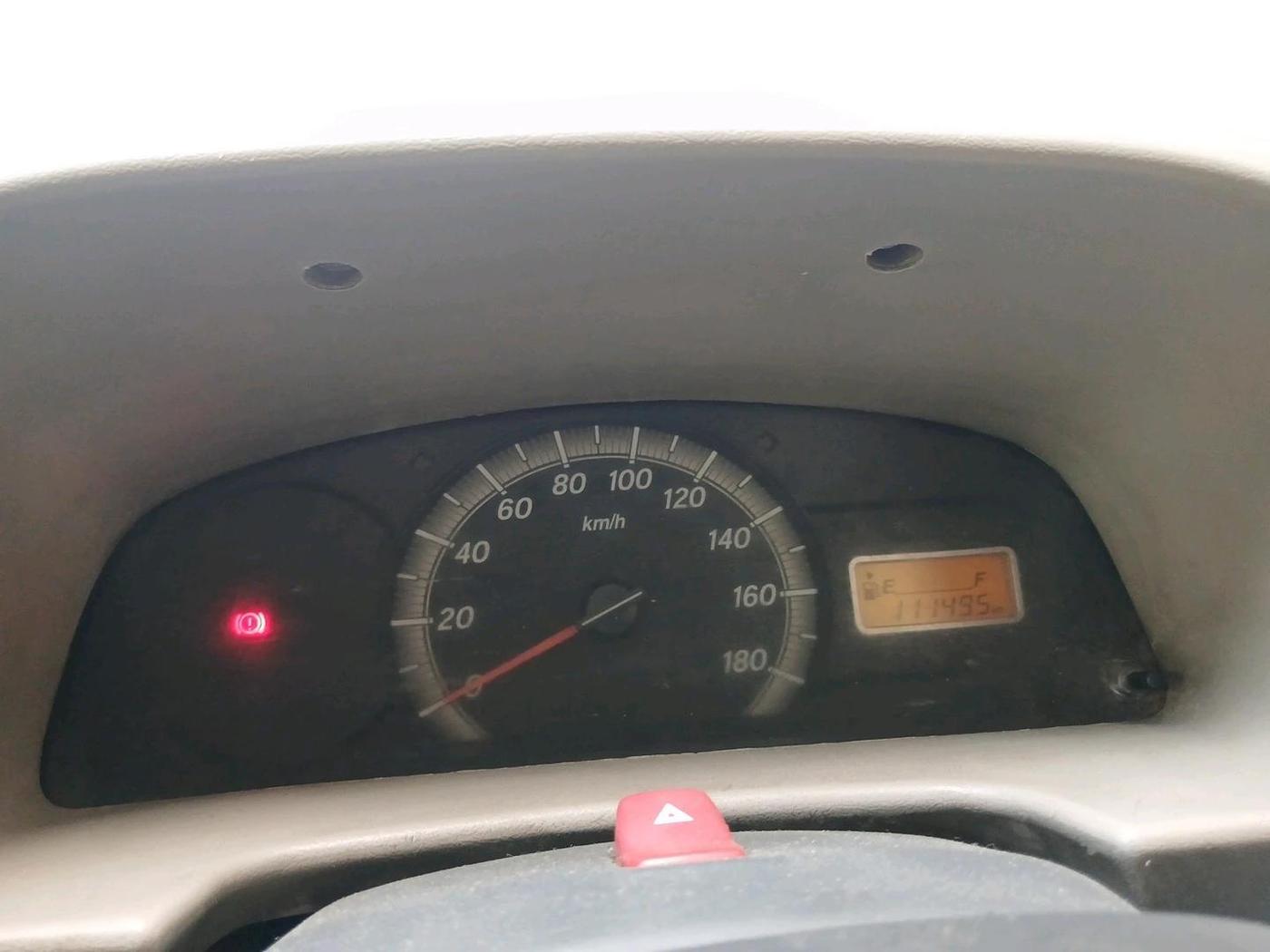 2013 Maruti Eeco 5 STR WITH A/C+HTR, Petrol, Manual, 1,11,495 km, interior