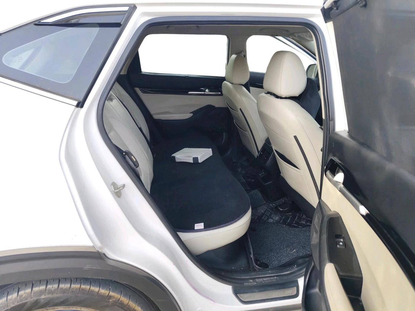 2024 KIA SELTOS  HTX 1.5 PETROL MT, Petrol, Manual, 32,896 km, interior