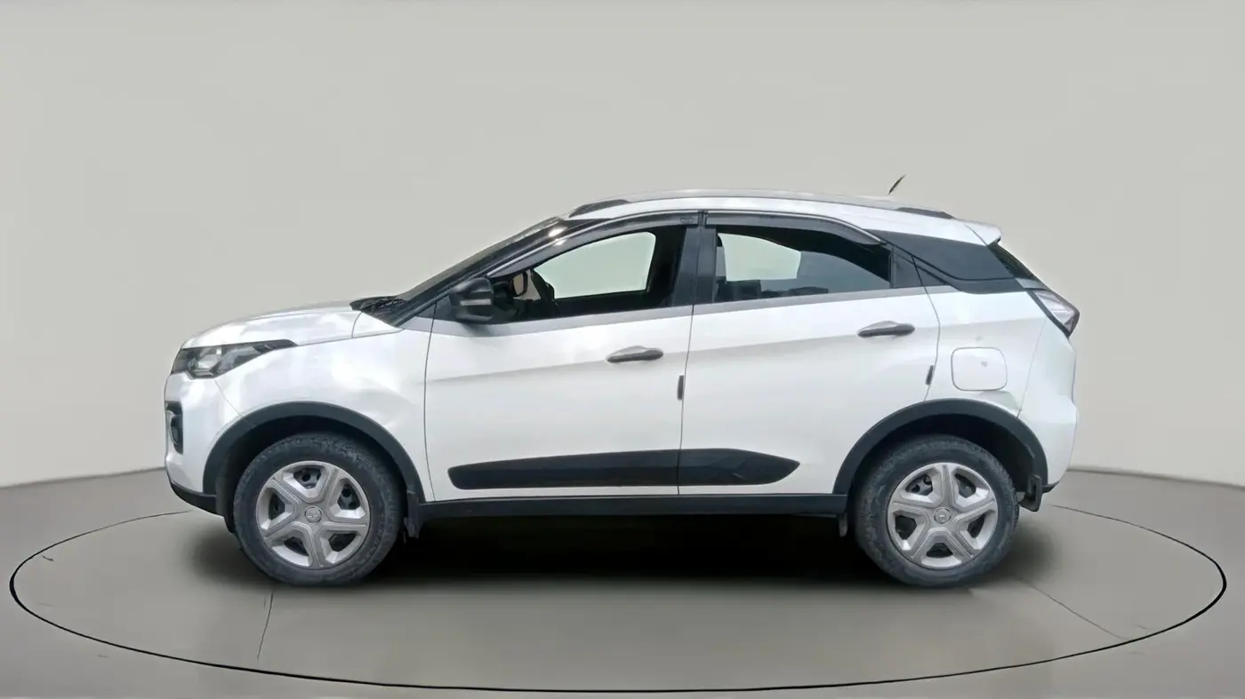 2021 Tata NEXON XM SUNROOF PETROL, Petrol, Manual, 68,000 km, exterior