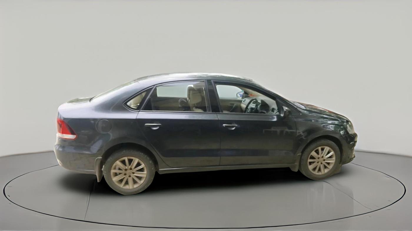 2016 Volkswagen Vento HIGHLINE 1.6 MPI, Petrol, Manual, 70,165 km, exterior