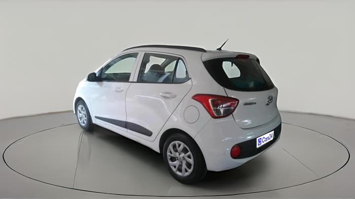 2018 Hyundai Grand i10 SPORTZ 1.2 KAPPA VTVT, Petrol, Manual, 1,06,775 km, exterior