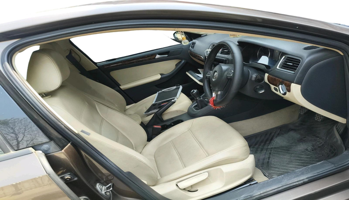2014 Volkswagen Jetta COMFORTLINE TDI, Diesel, Manual, 82,449 km, interior