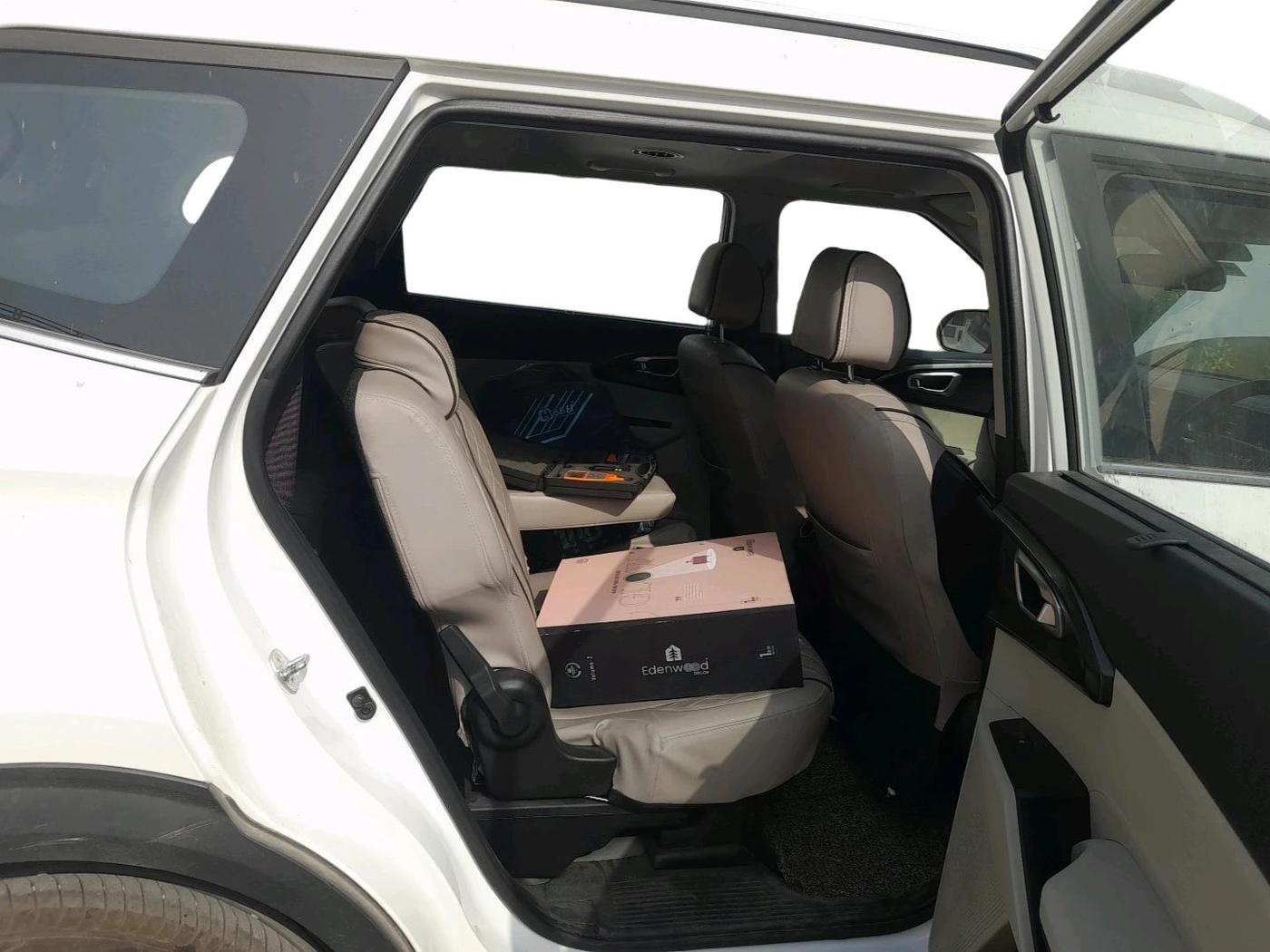 2025 KIA Carens Clavis HTK Plus 1.5 Turbo Petrol DCT, Petrol, Automatic, 11,452 km, interior