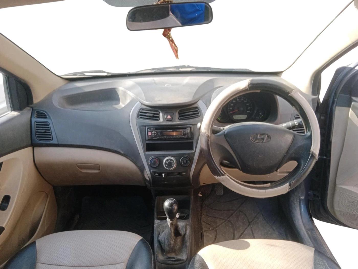 2015 Hyundai Eon ERA +, Petrol, Manual, 33,500 km, interior