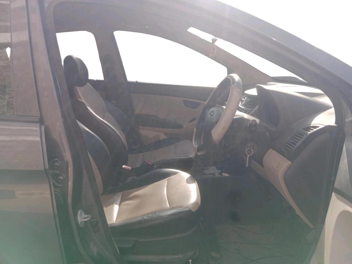 2015 Hyundai Eon ERA +, Petrol, Manual, 33,500 km, interior