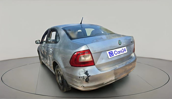 2012 Skoda Rapid AMBITION 1.6 TDI CR MT, Diesel, Manual, 1,25,553 km, exterior