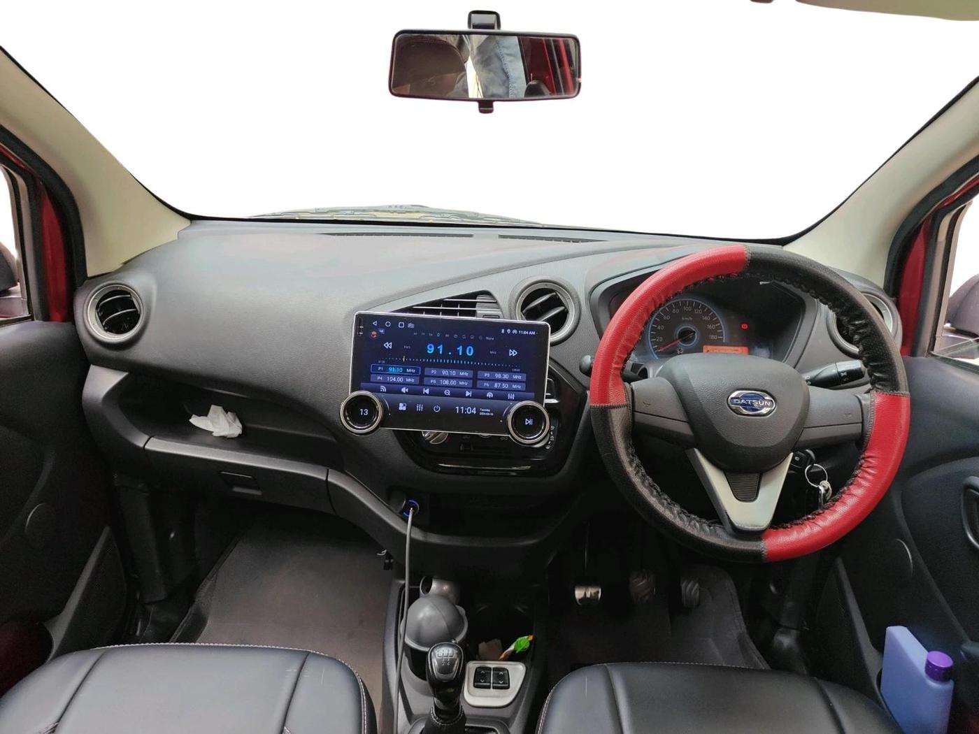 2017 Datsun Redi Go T(O) 1.0, Petrol, Manual, 67,195 km, interior