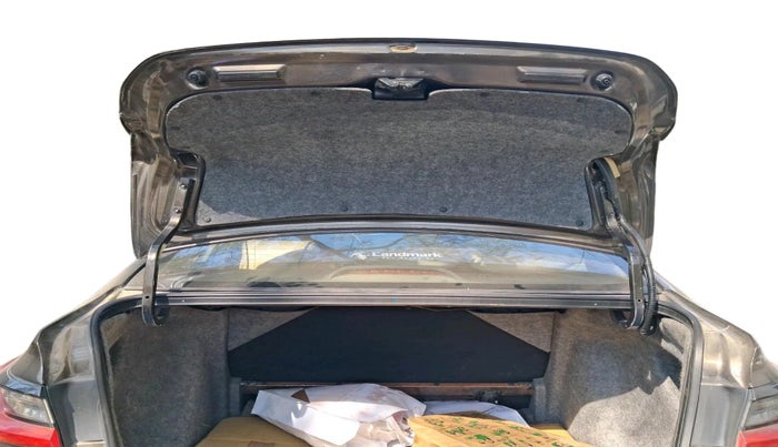 2021 Honda City 1.5L I-DTEC VX, Diesel, Manual, 1,52,474 km, exterior