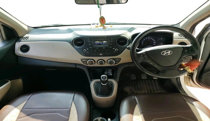 2016 Hyundai Xcent S 1.2, Petrol, Manual, 93,584 km, interior