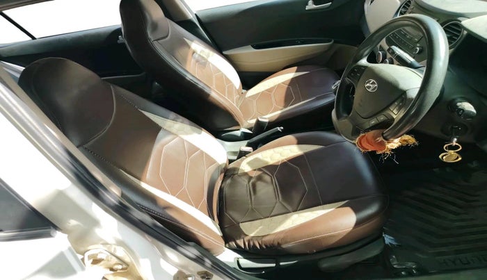 2016 Hyundai Xcent S 1.2, Petrol, Manual, 93,584 km, interior