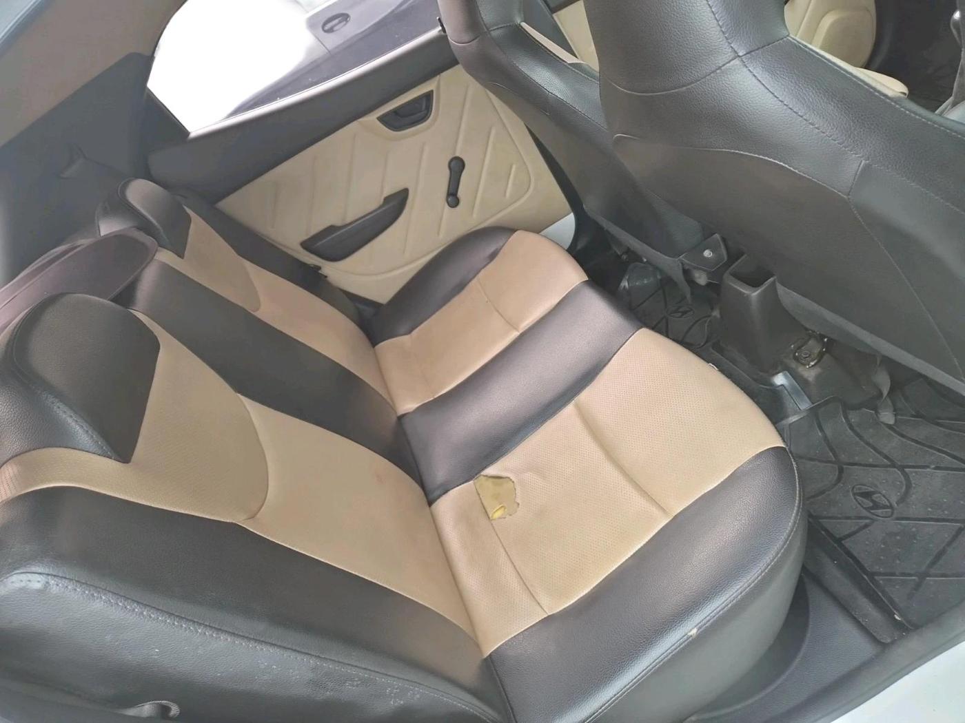 2015 Hyundai Eon D-LITE+, Petrol, Manual, 1,06,660 km, interior