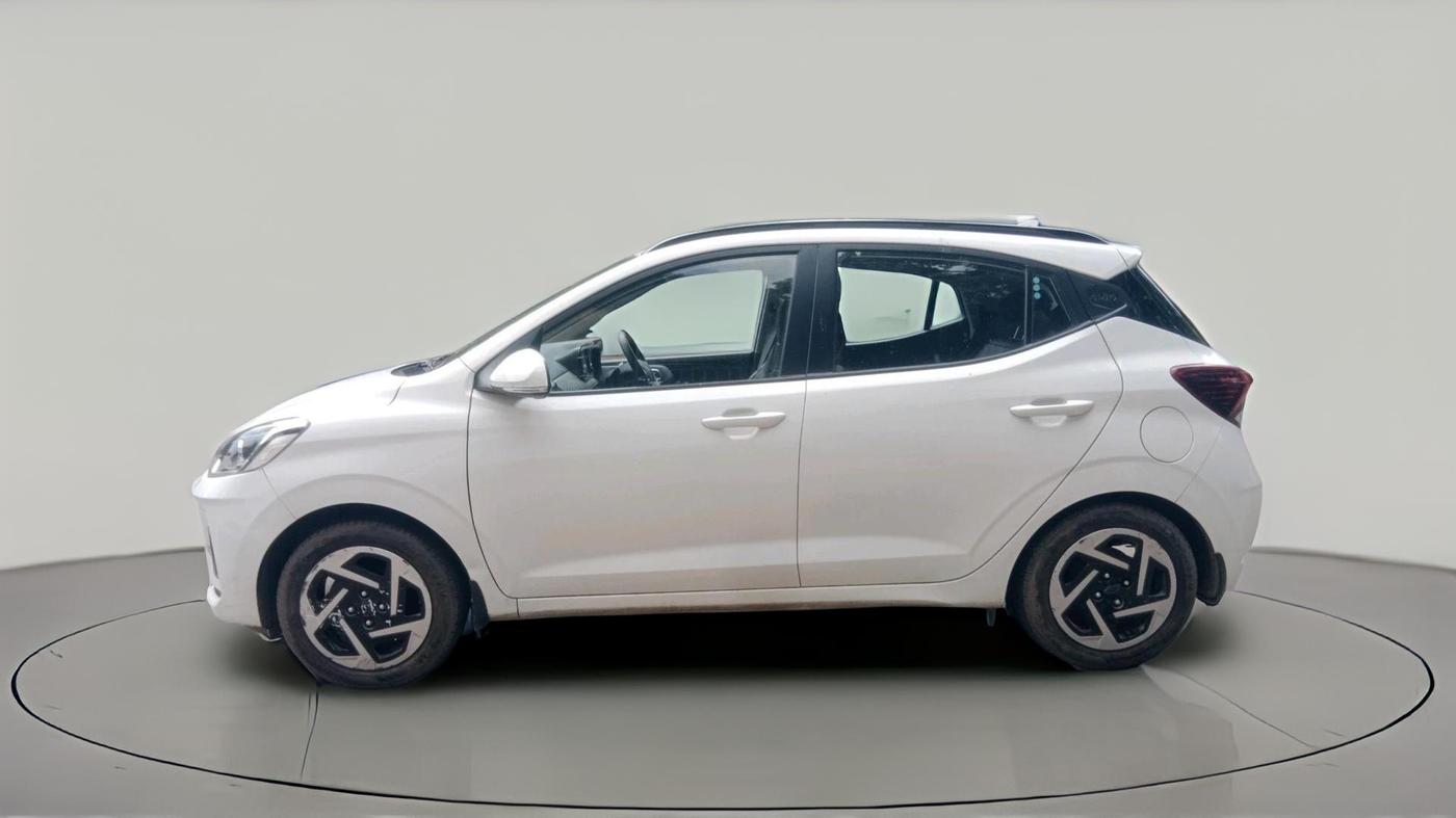 2024 Hyundai GRAND I10 NIOS SPORTZ AMT 1.2 KAPPA VTVT, CNG, Automatic, 26,611 km, exterior