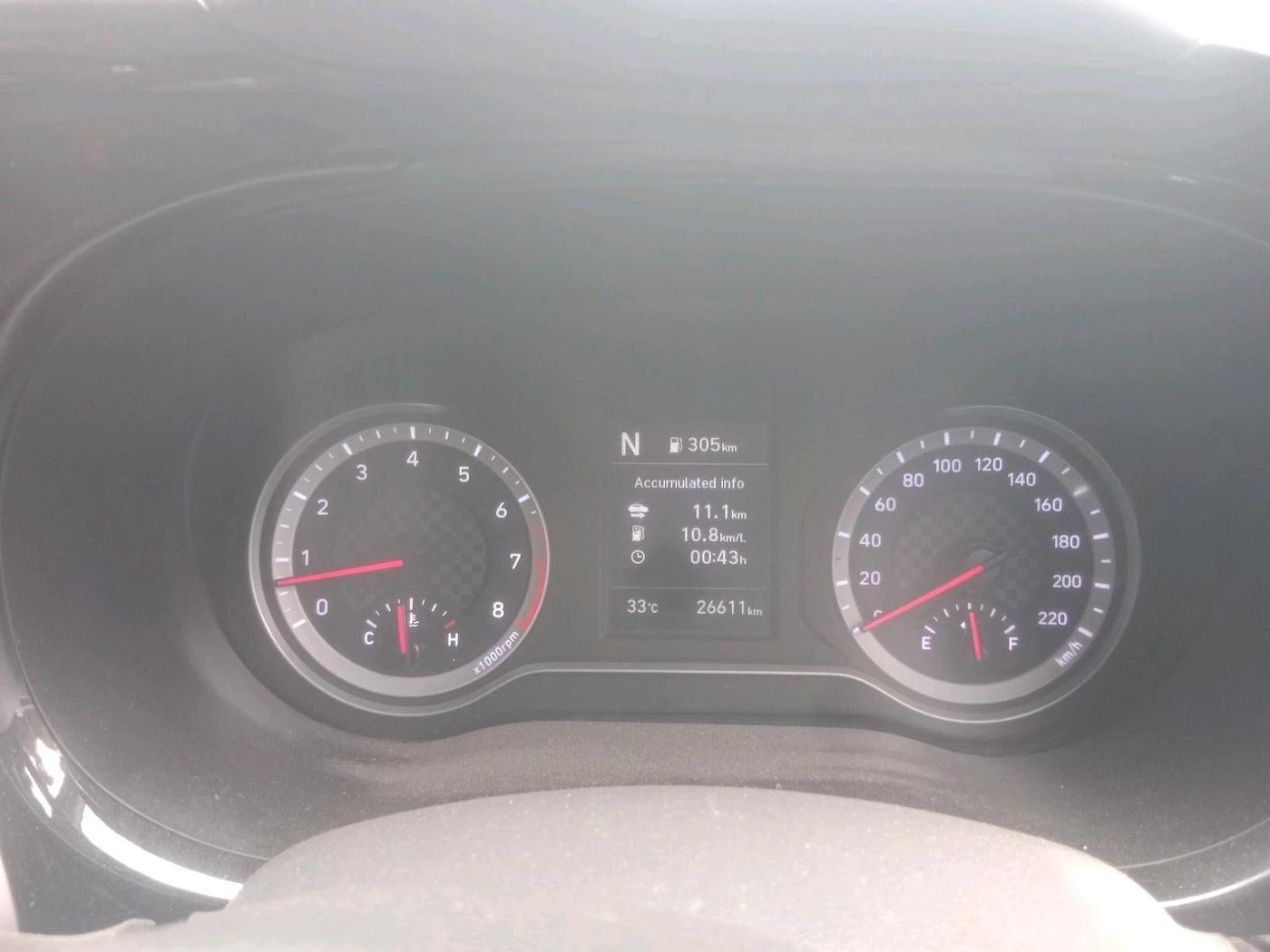 2024 Hyundai GRAND I10 NIOS SPORTZ AMT 1.2 KAPPA VTVT, CNG, Automatic, 26,611 km, interior