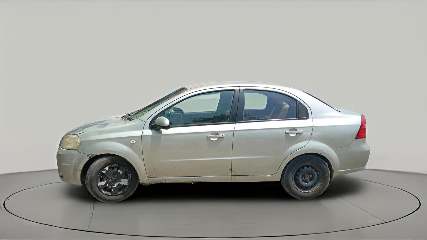 2011 Chevrolet Aveo LS 1.4, CNG, Manual, 1,94,896 km, exterior